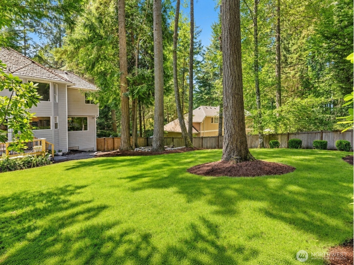 4923 Canterwood Drive NW