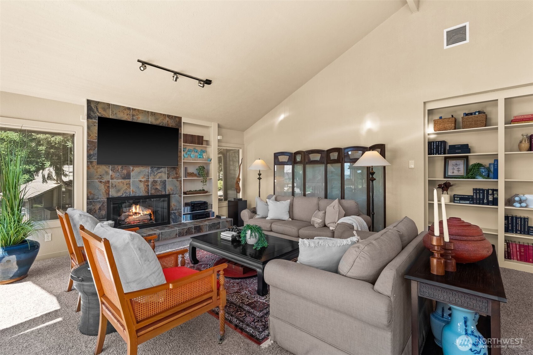2023 Narrows View Circle NW Unit: B214