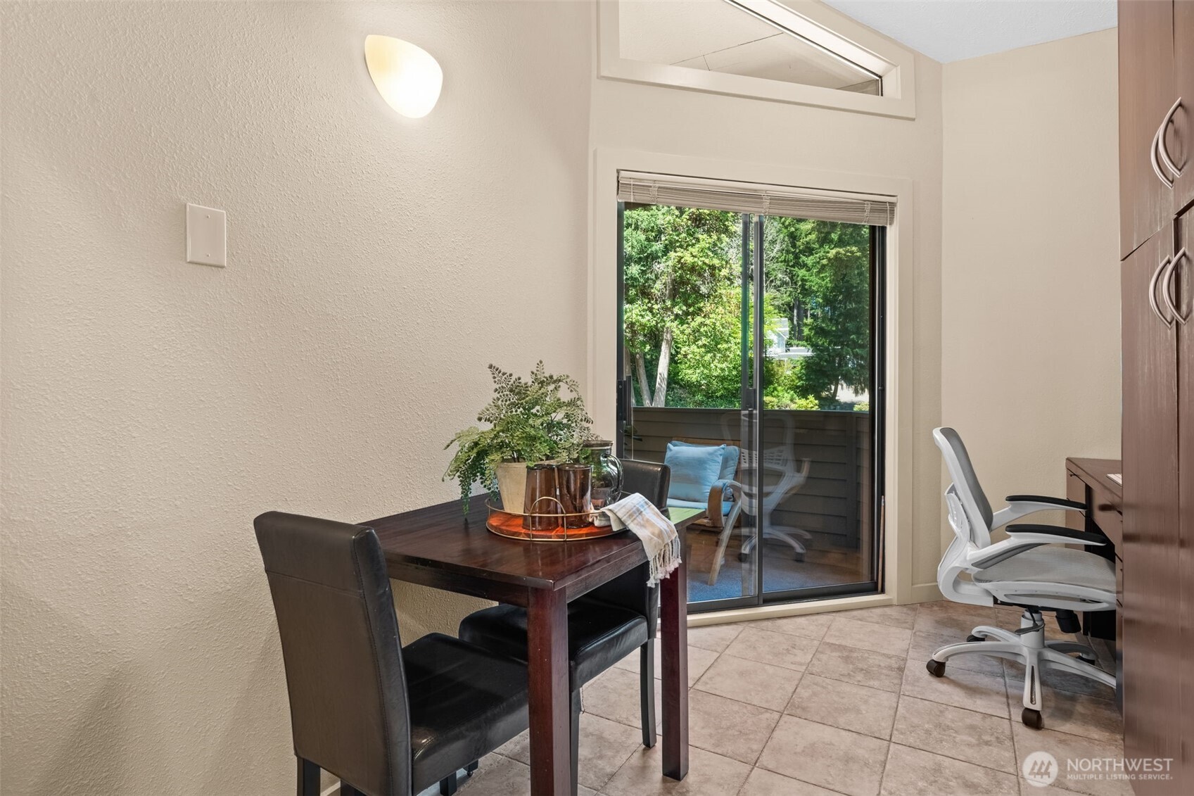 2023 Narrows View Circle NW Unit: B214