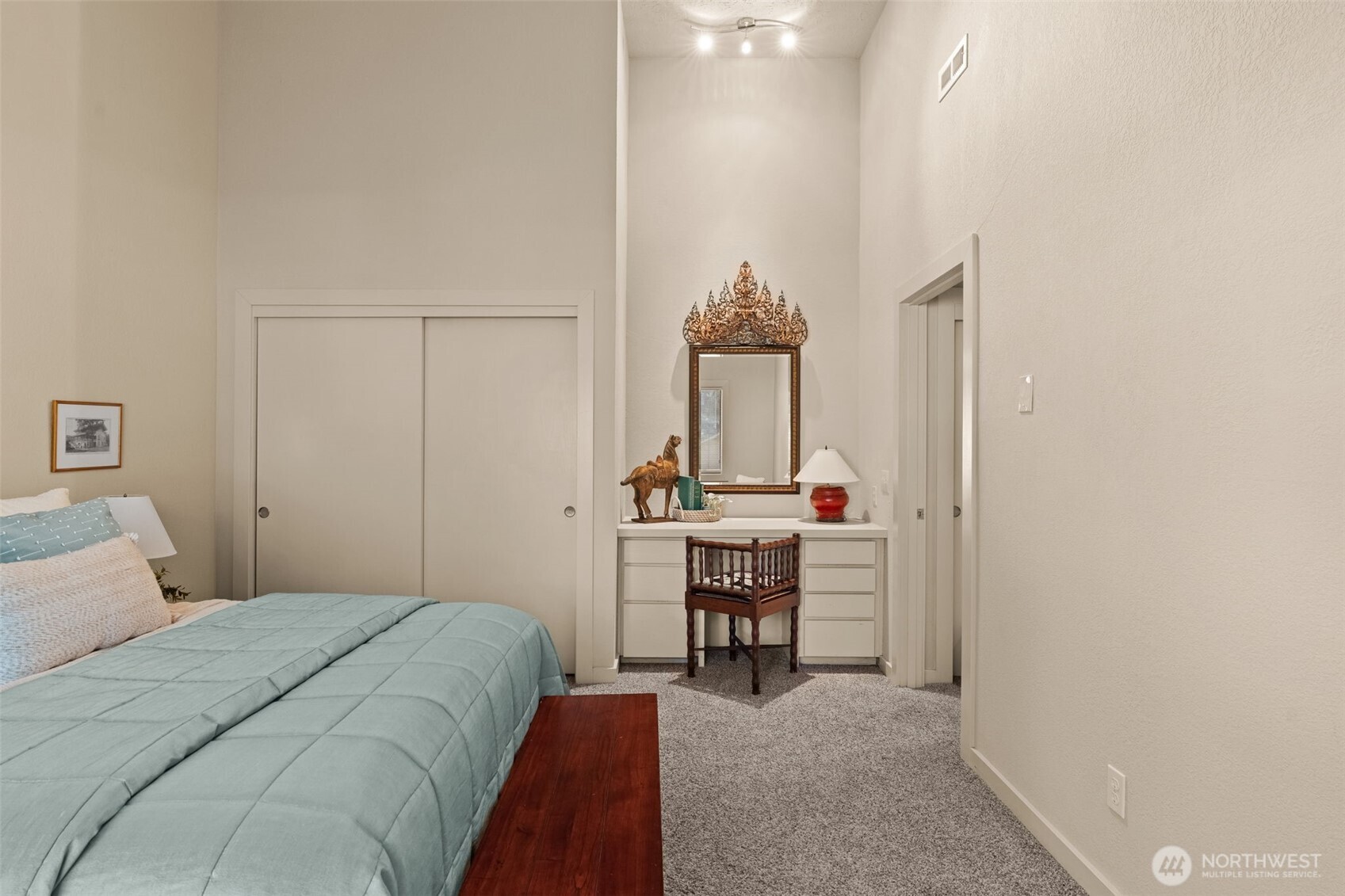 2023 Narrows View Circle NW Unit: B214