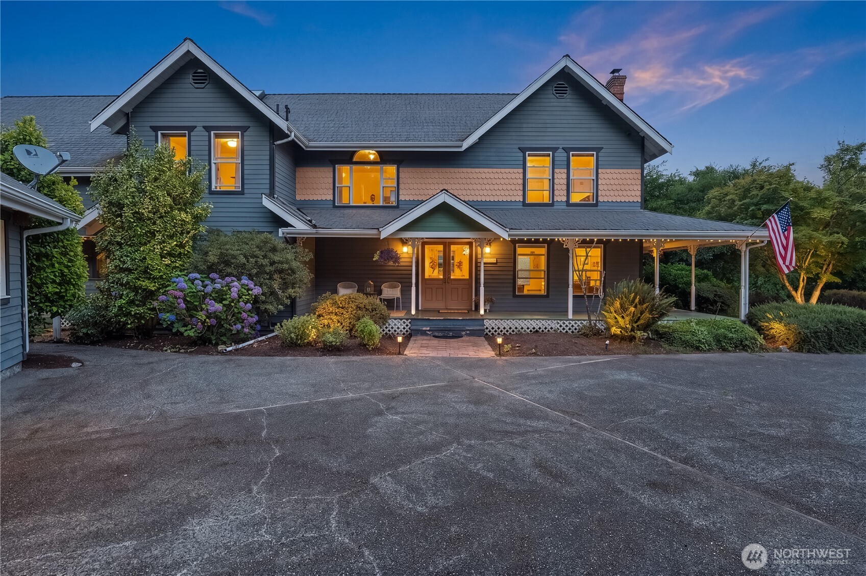 2594 NE William E Sutton Road