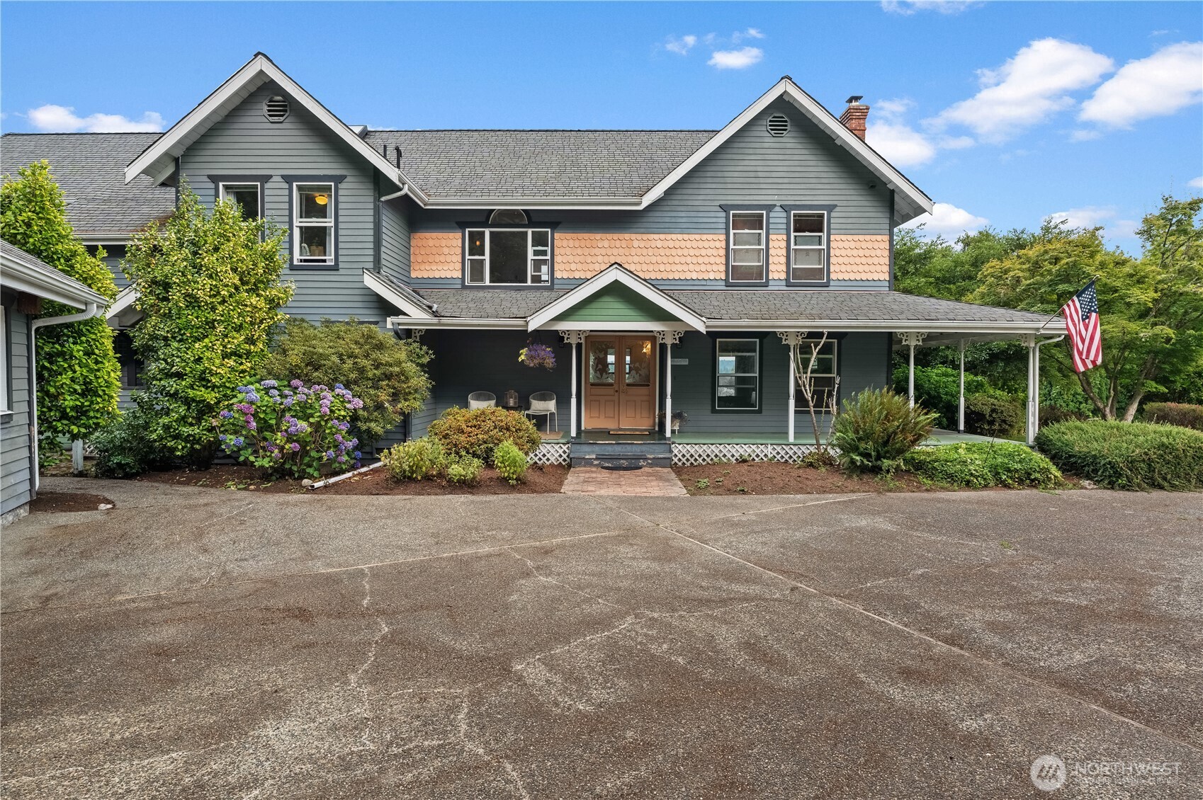 2594 NE William E Sutton Road