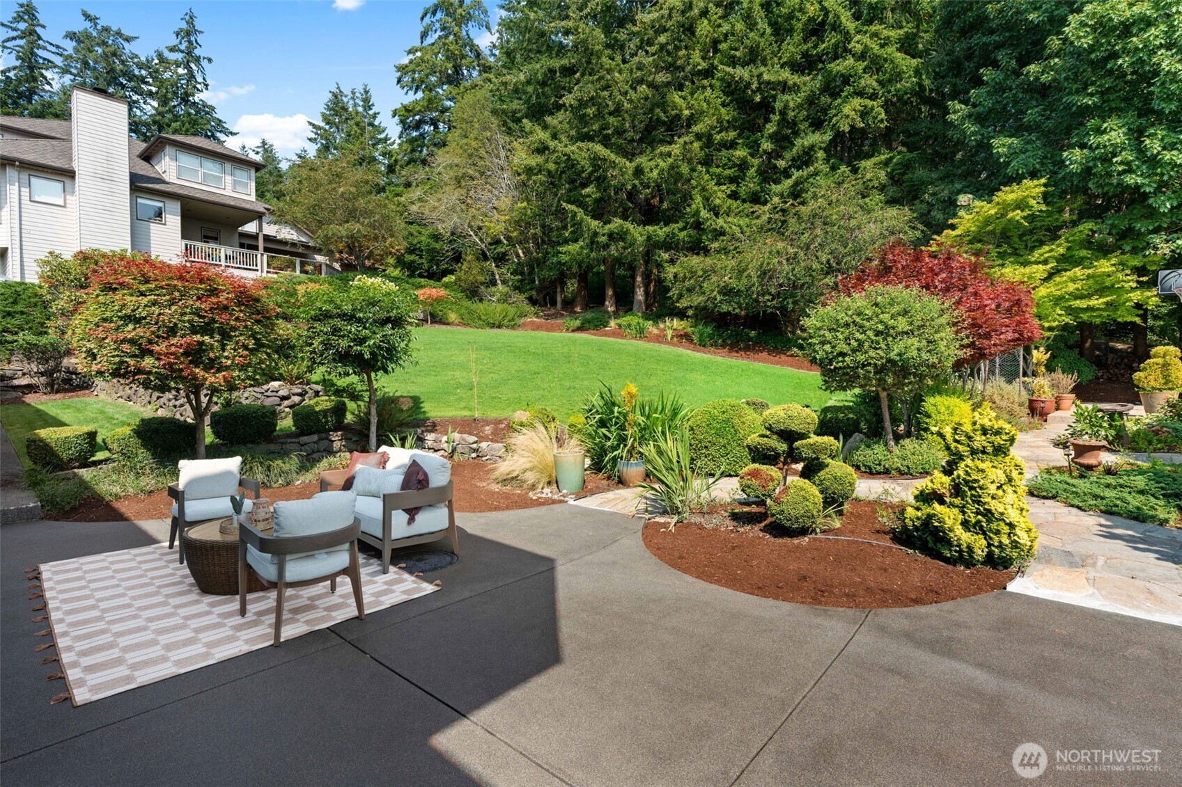21 33rd Avenue Ct NW