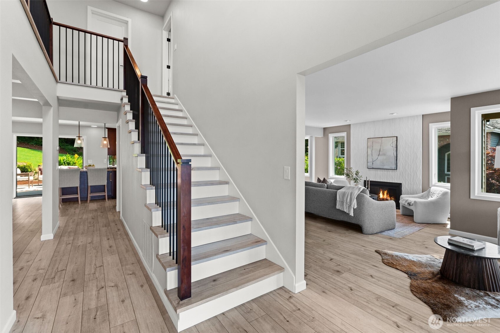 21 33rd Avenue Ct NW