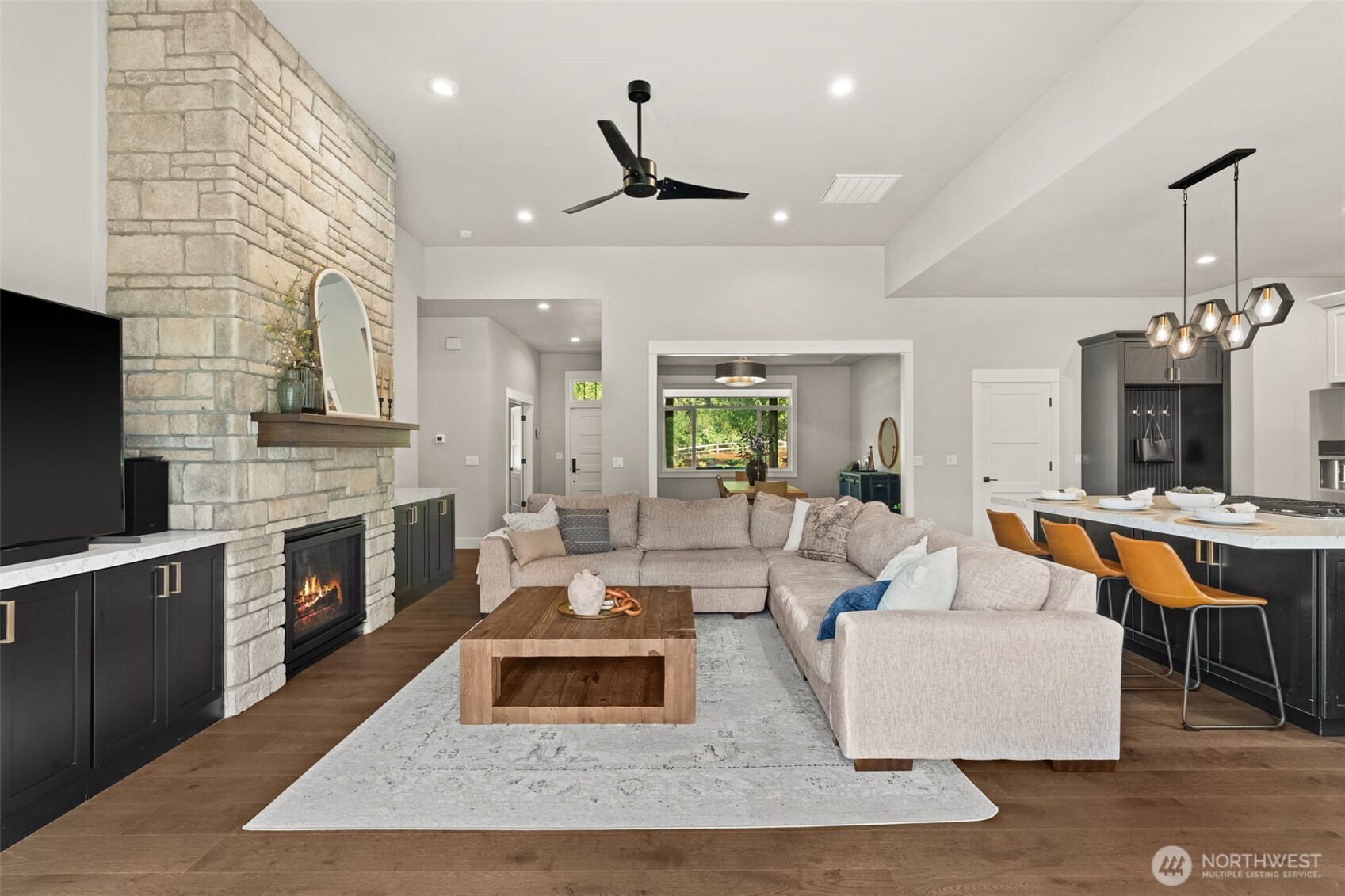 6101 132nd Street Ct NW