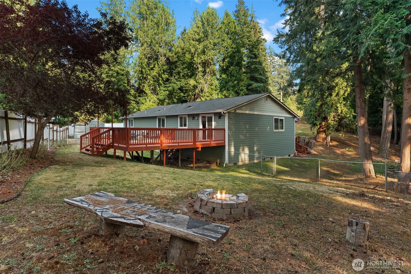 114 Madrona Drive NW