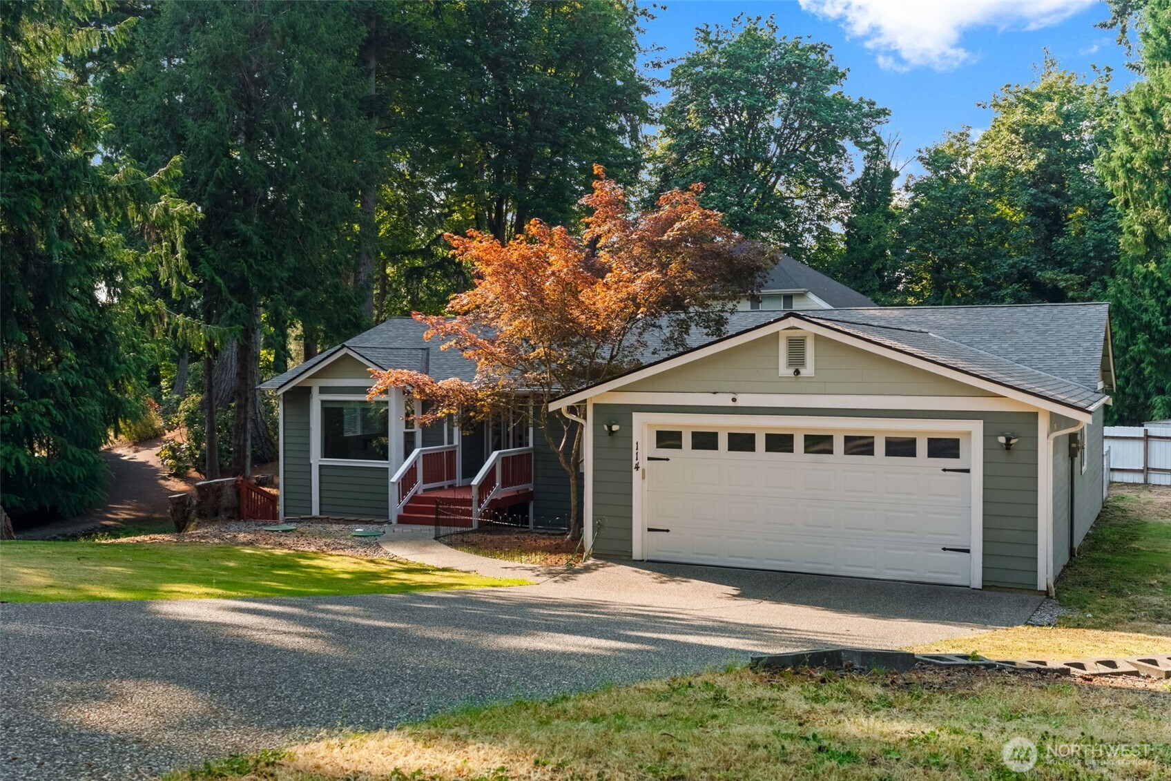 114 Madrona Drive NW
