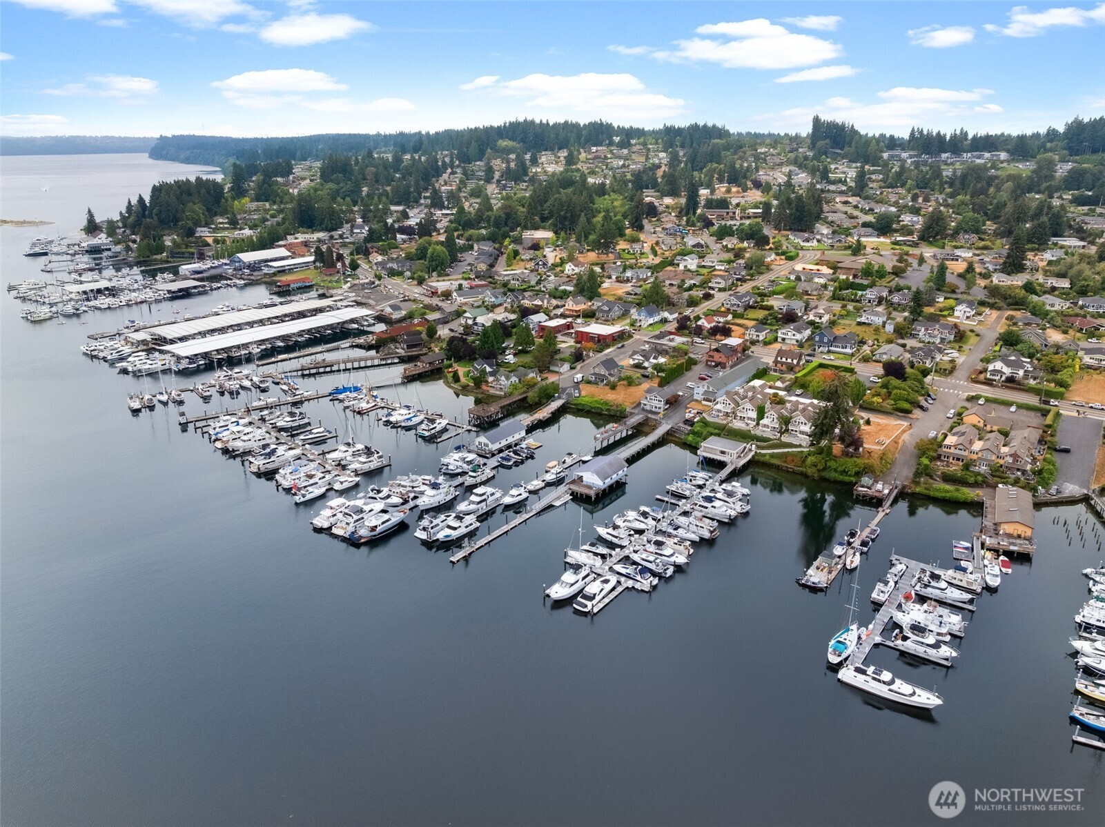 3507 Harborview Drive Unit: 4
