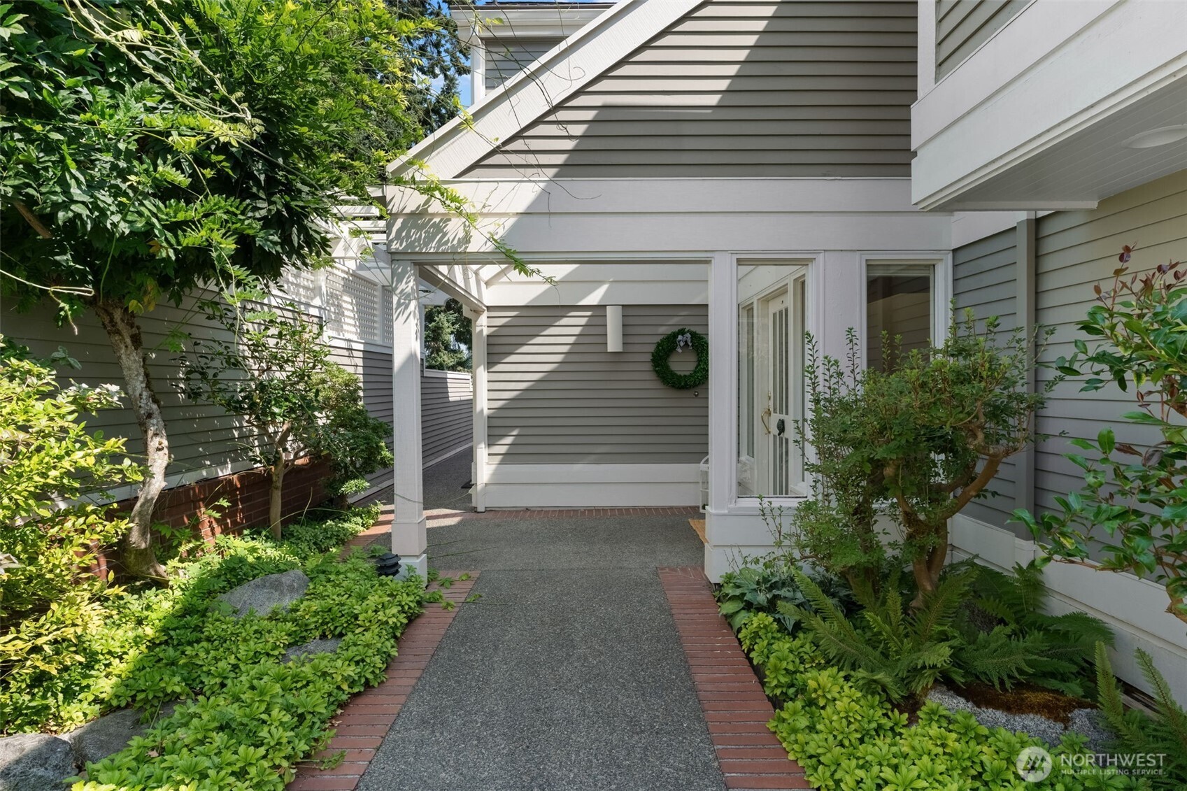 3507 Harborview Drive Unit: 4