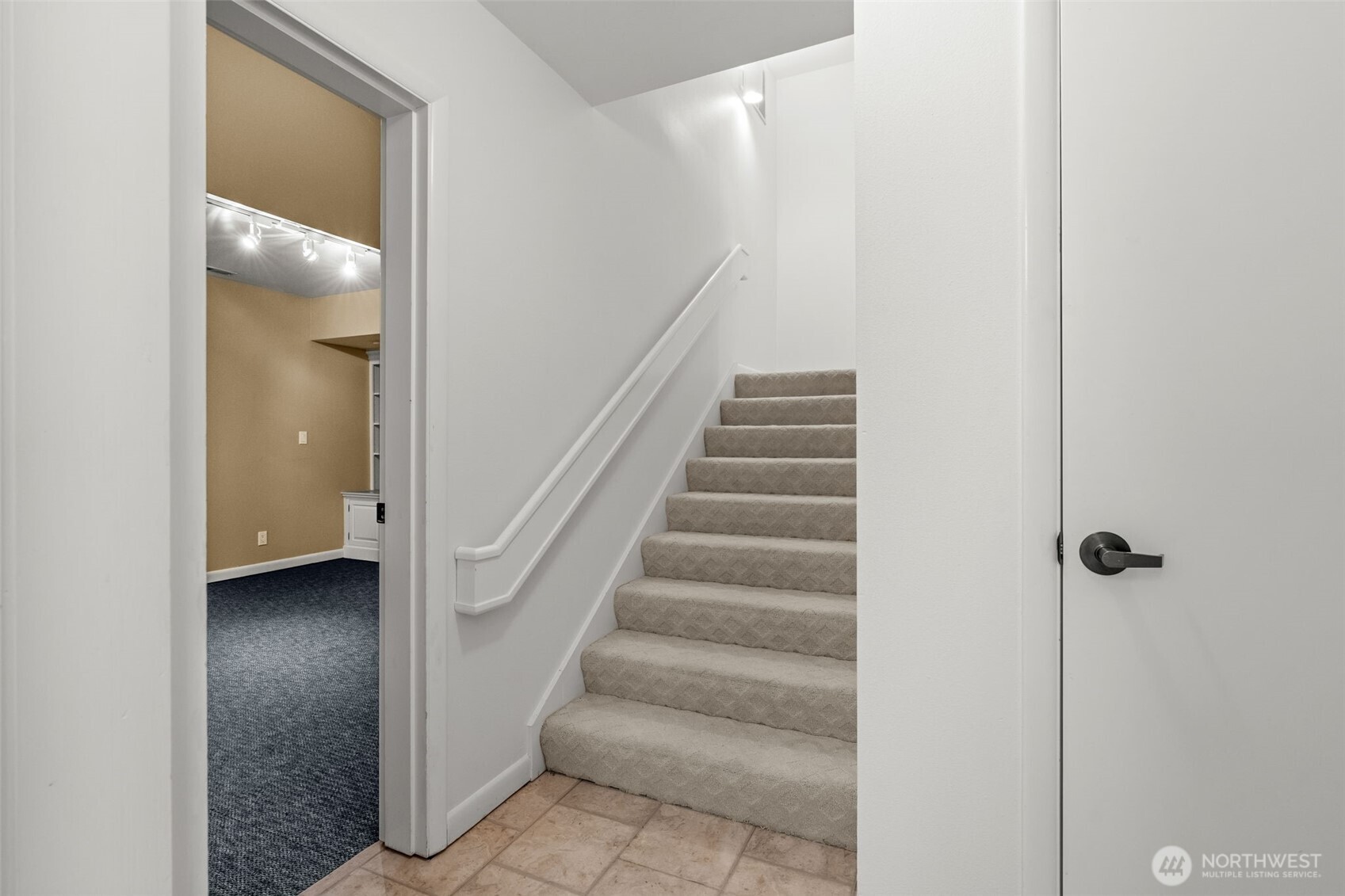 3507 Harborview Drive Unit: 4