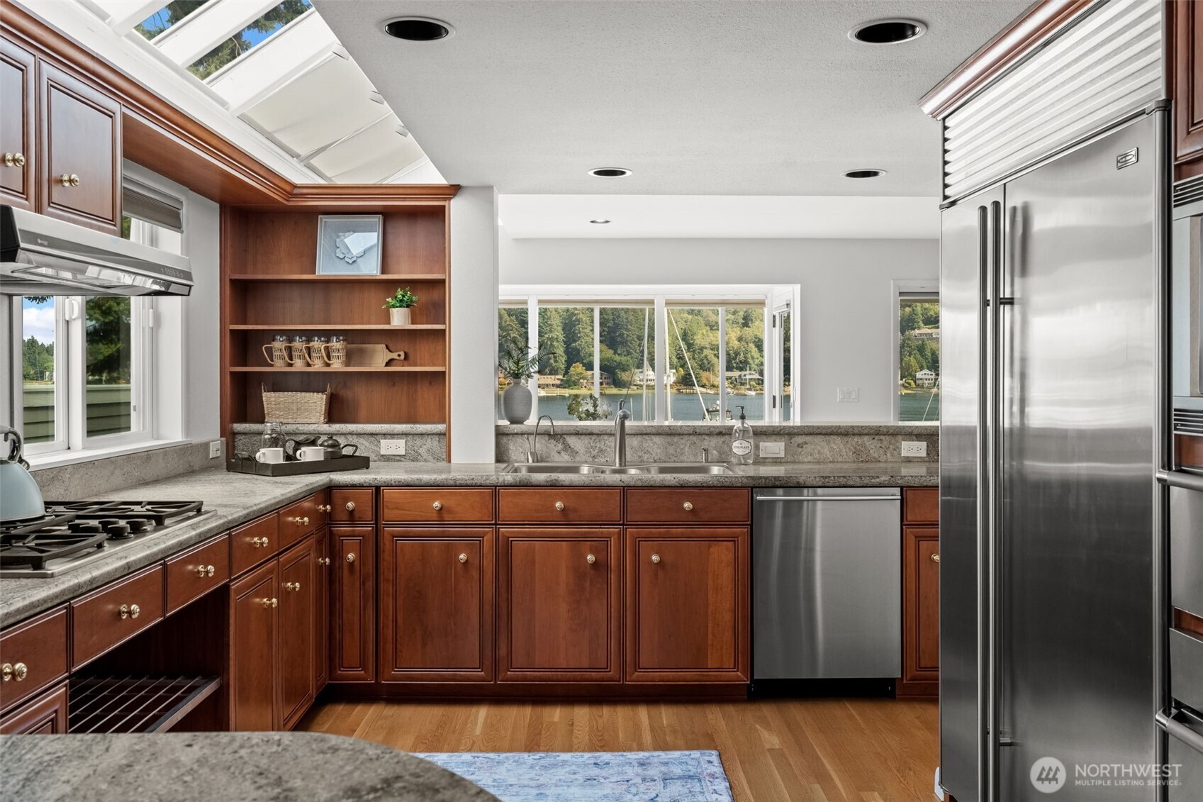 3507 Harborview Drive Unit: 4