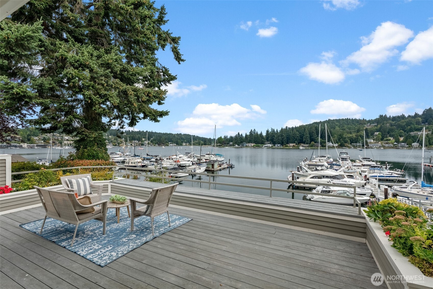 3507 Harborview Drive Unit: 4