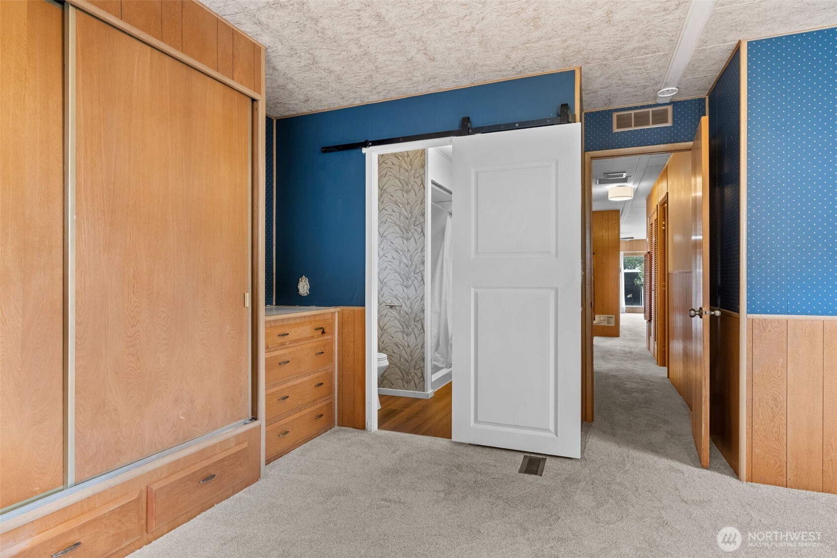 3702 Hunt Street Unit: 32