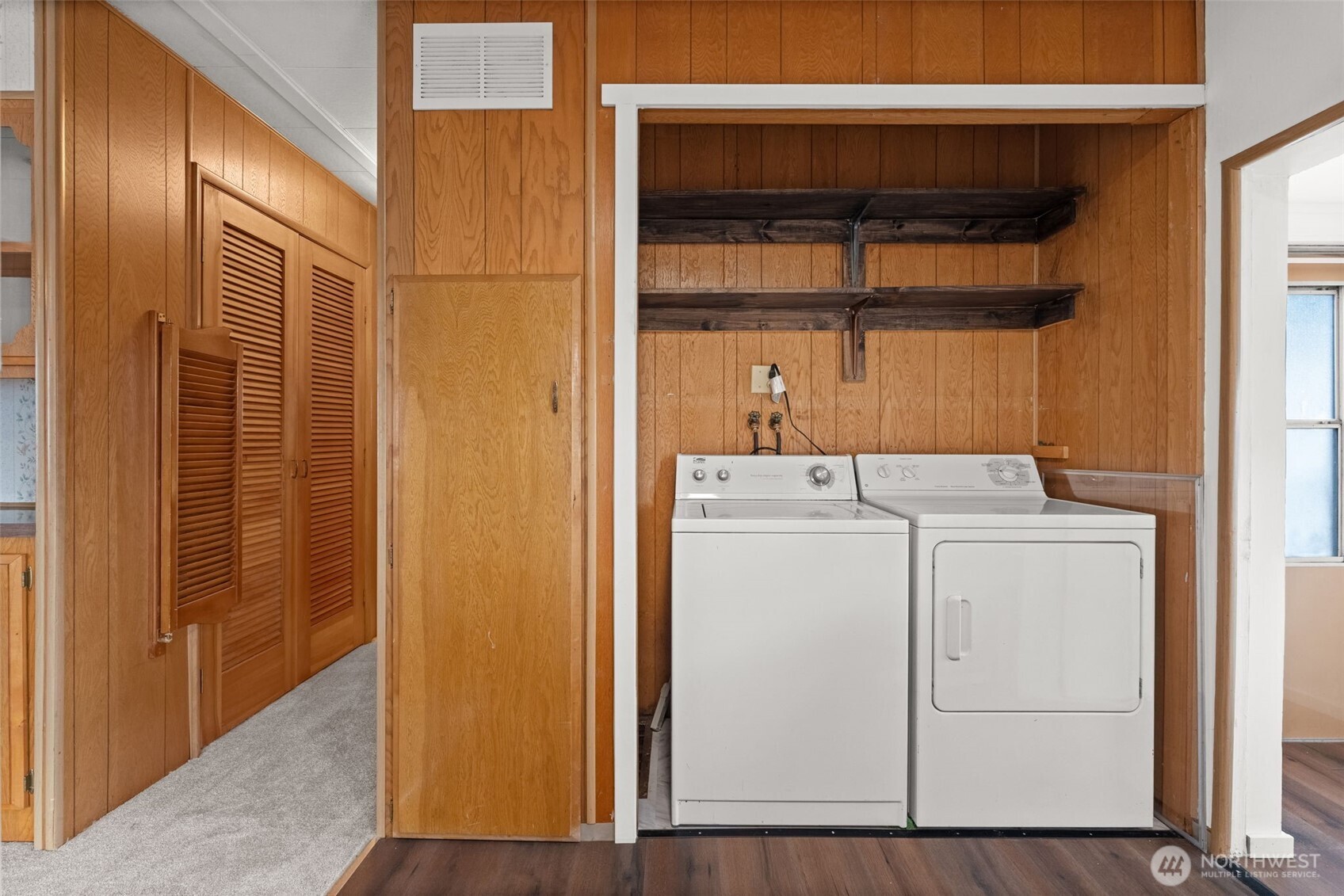 3702 Hunt Street Unit: 32