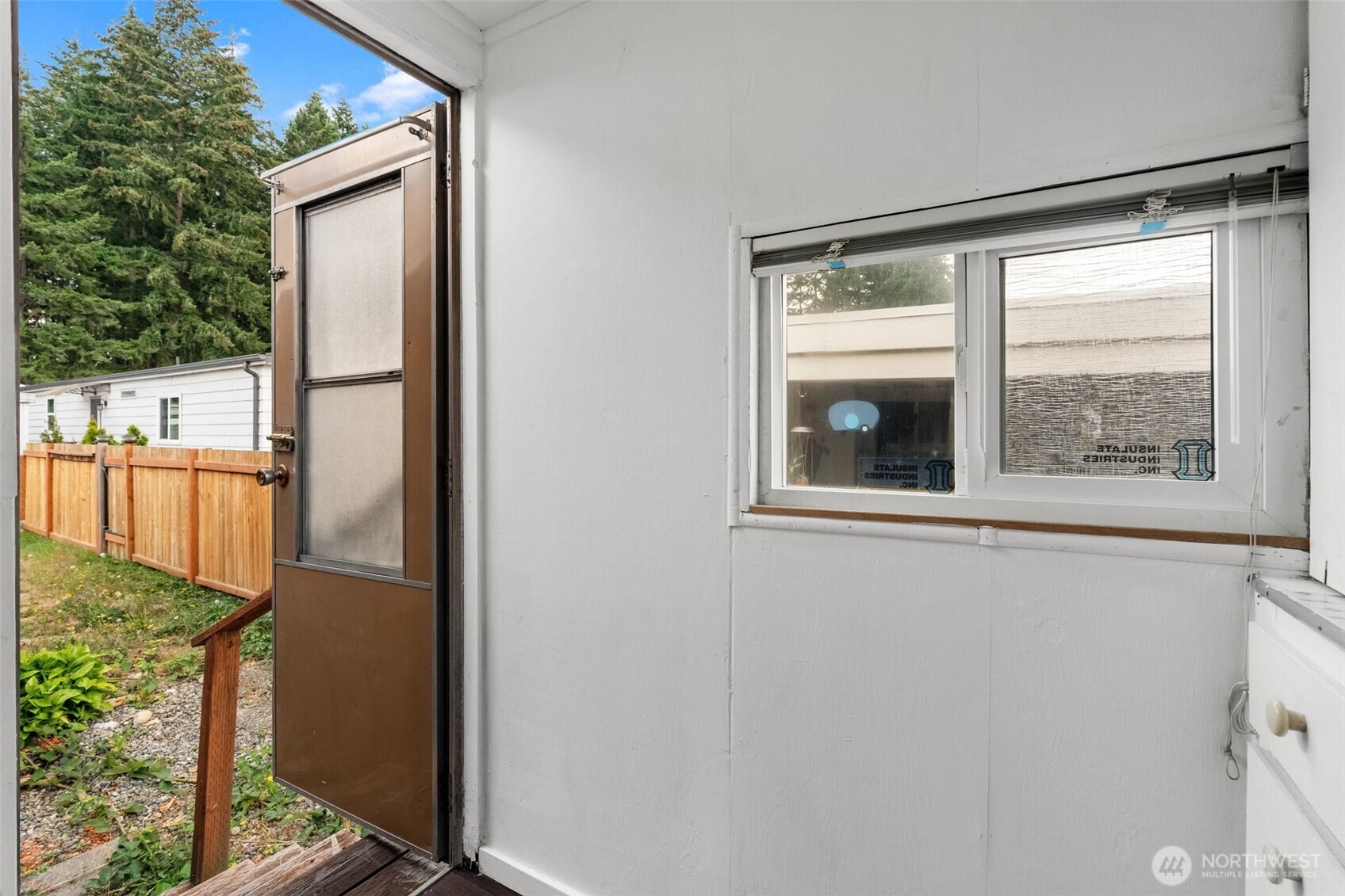 3702 Hunt Street Unit: 32