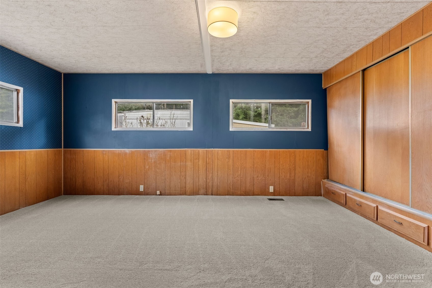 3702 Hunt Street Unit: 32