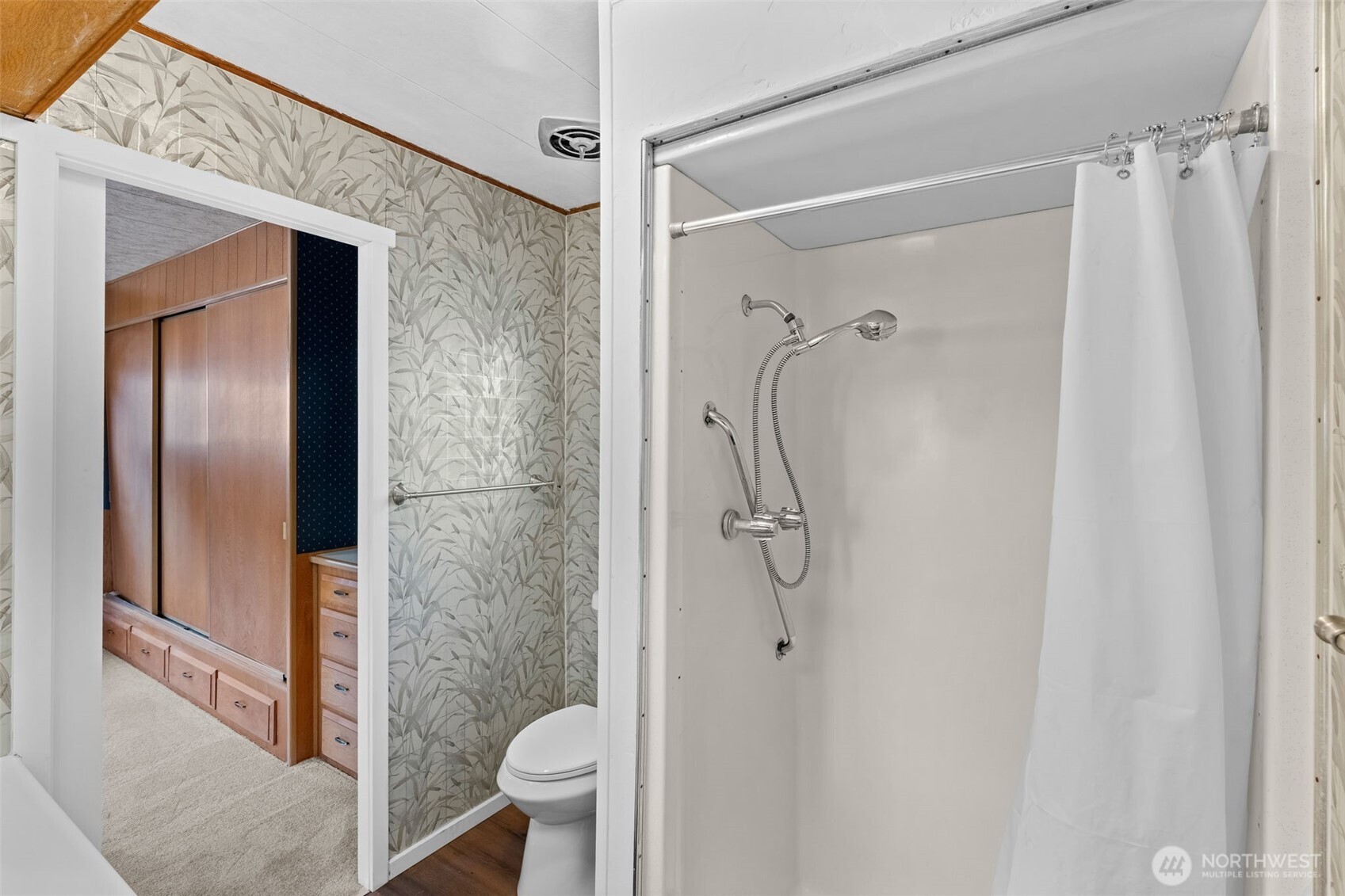 3702 Hunt Street Unit: 32