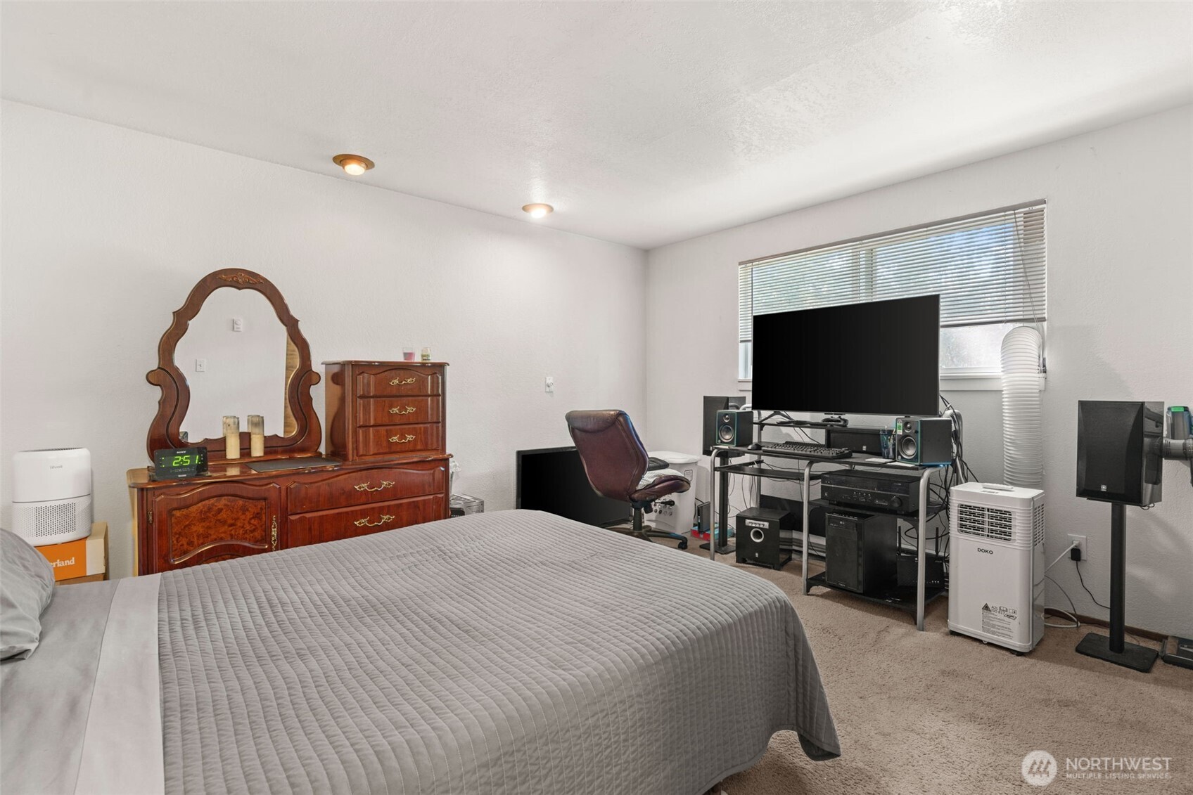 5117 5119 84th Street E