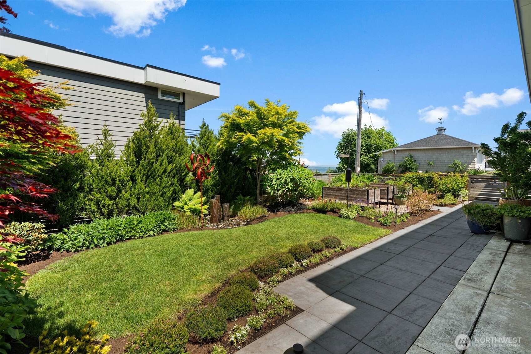 5101 N 49th Street