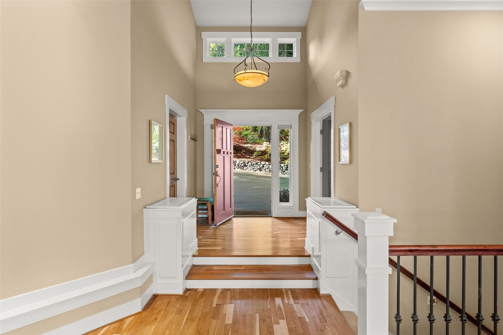 1015 10th Court