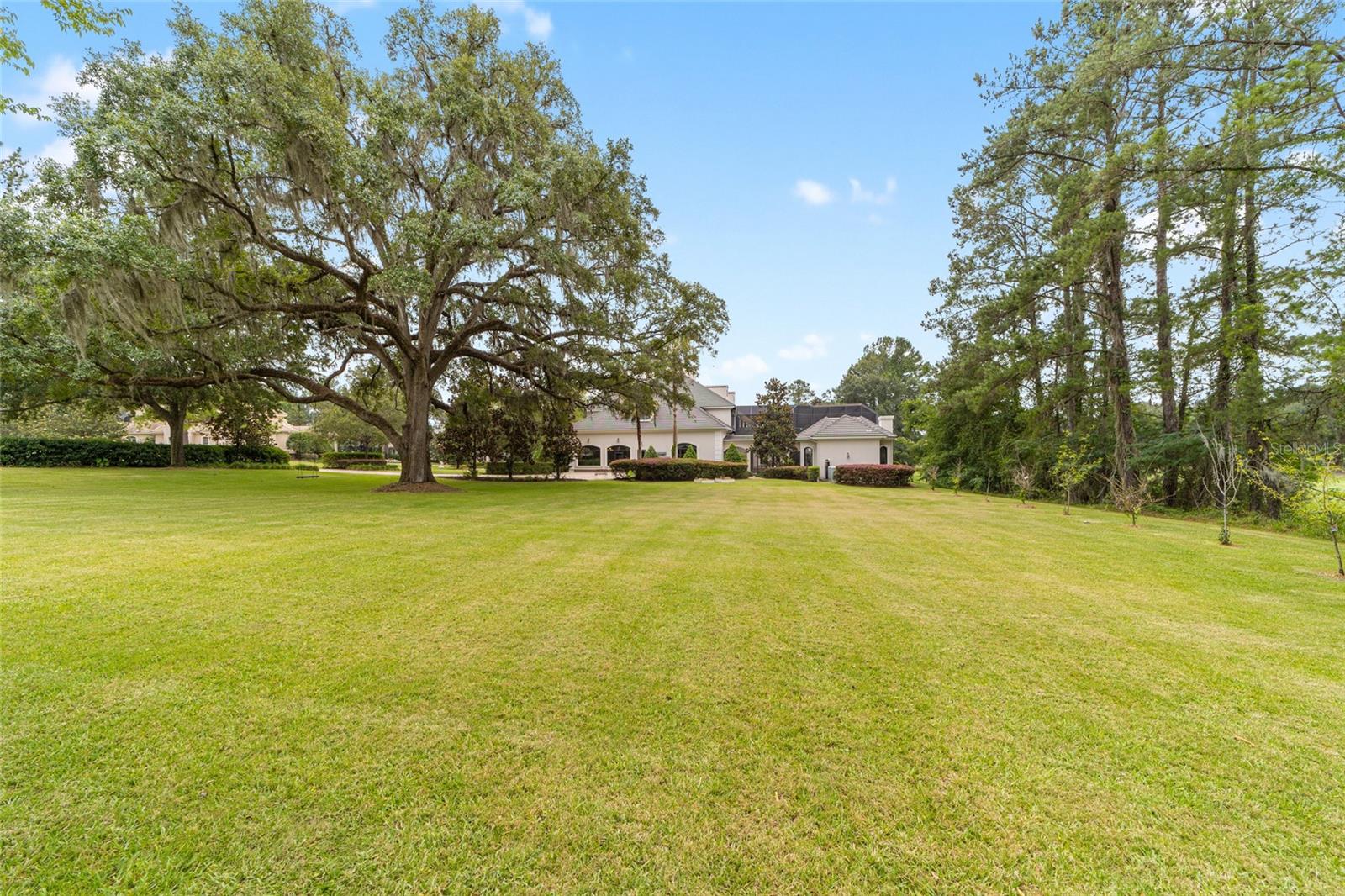 3956 NW 85TH TER