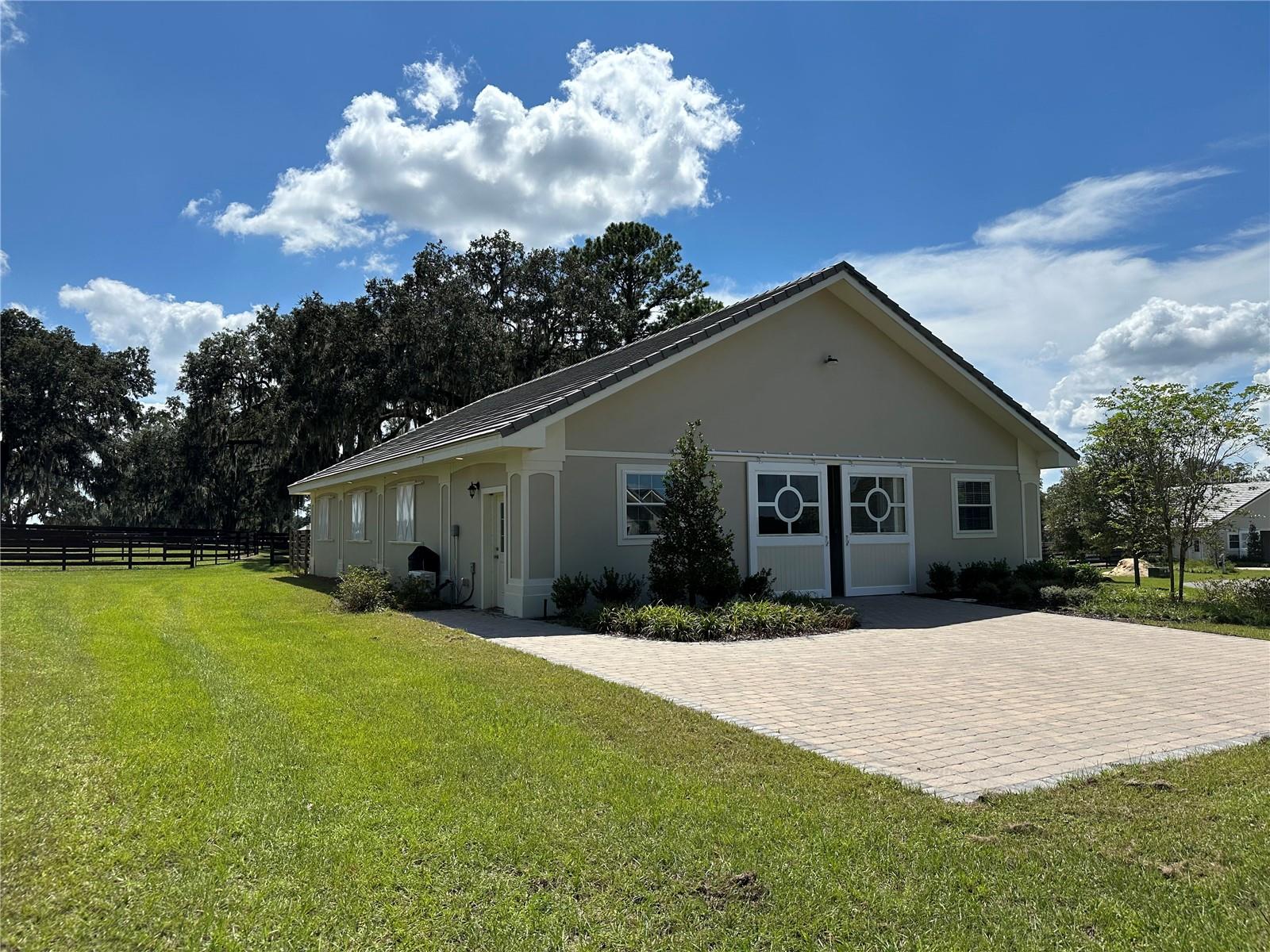 3956 NW 85TH TER