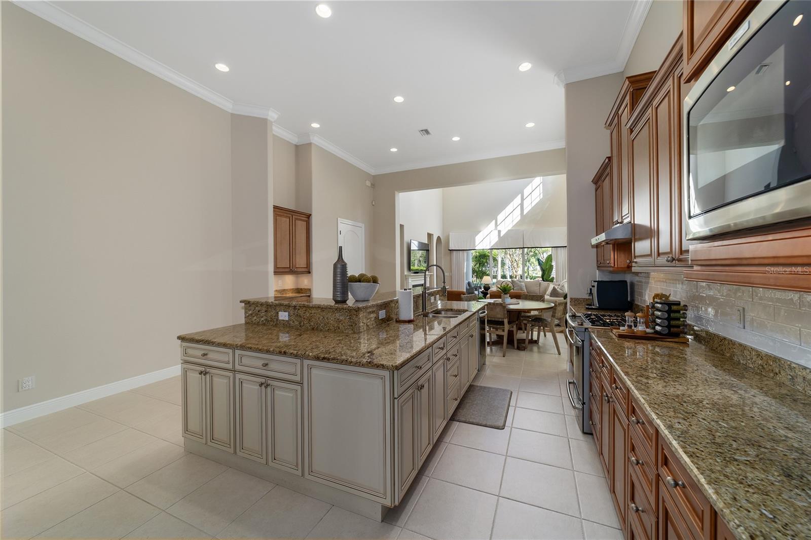 3308 NW 79TH AVENUE RD