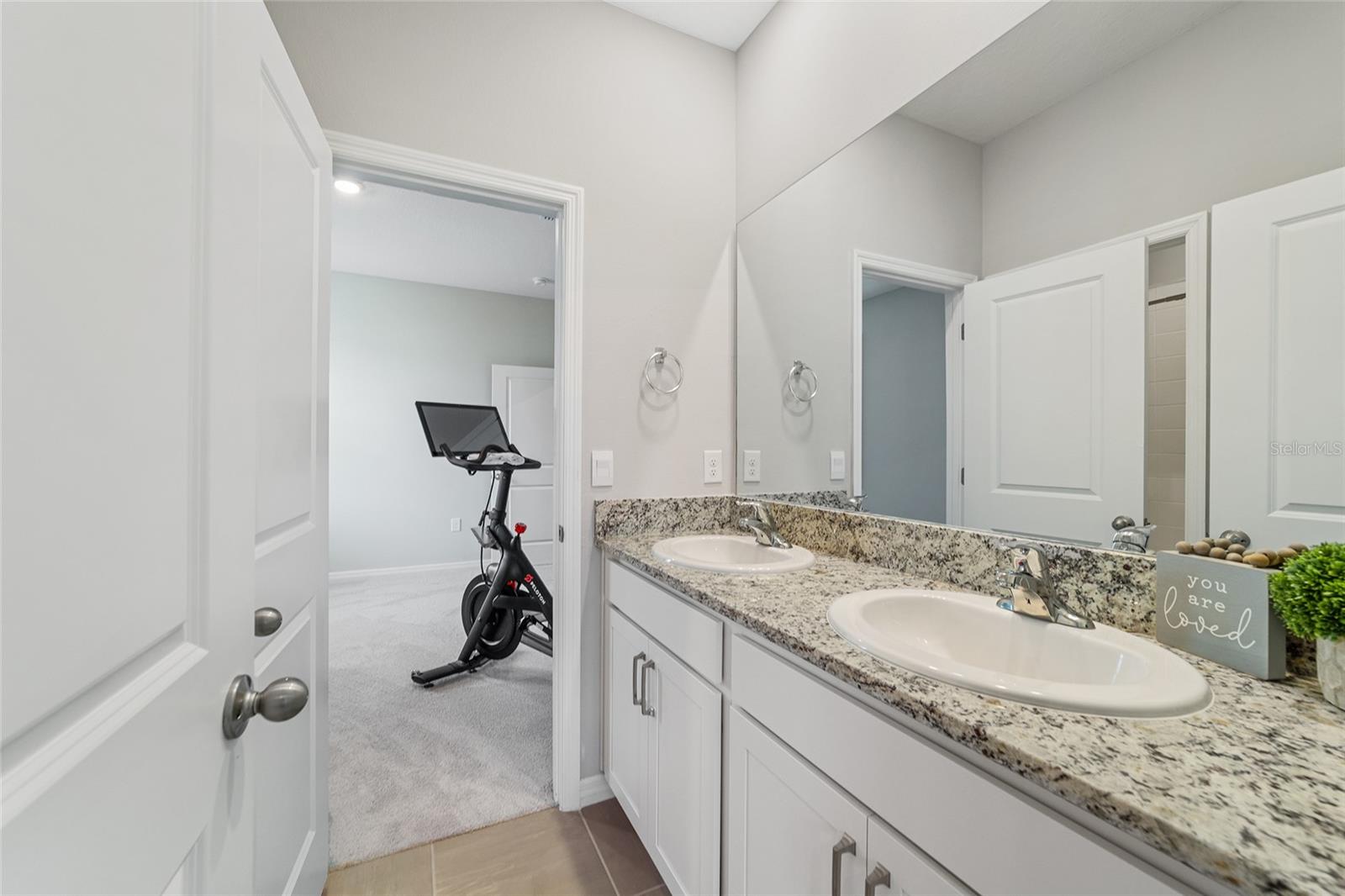 5172 NW 46TH LANE RD