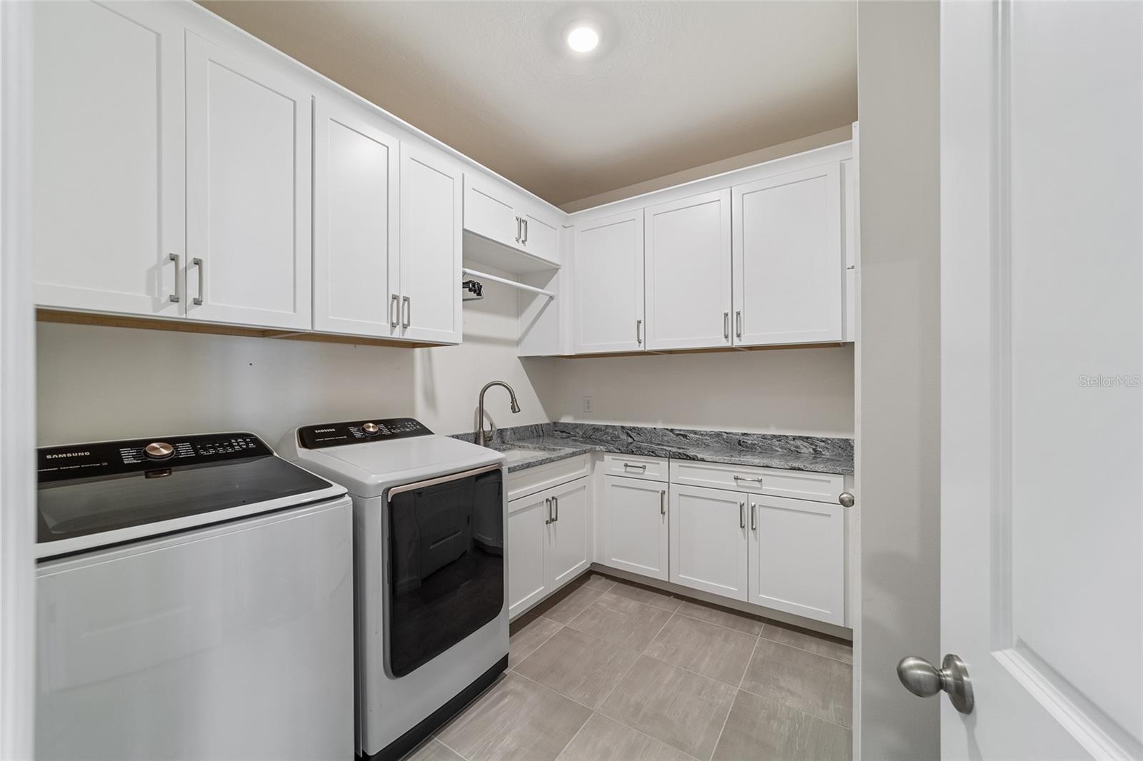 5172 NW 46TH LANE RD