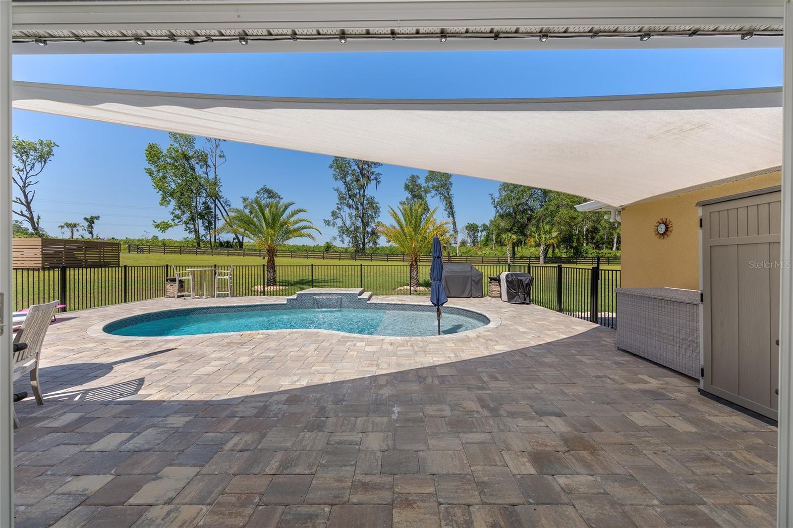 9950 NW 11TH TER