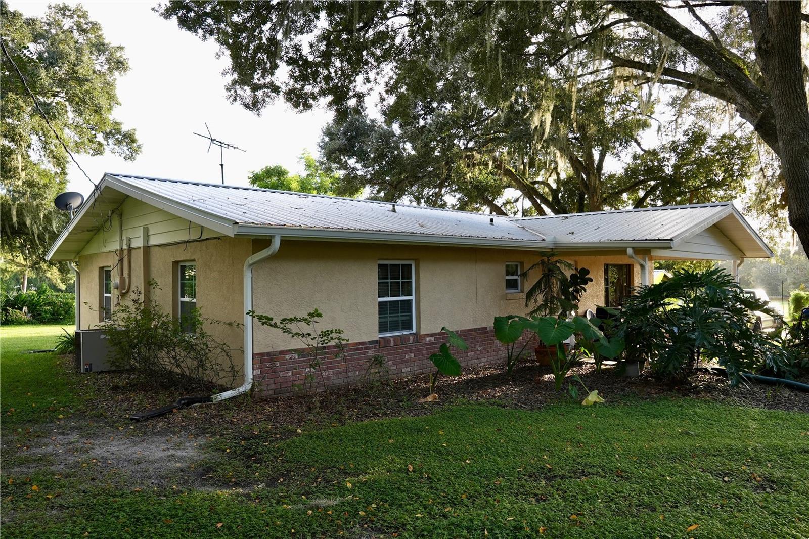11690 NW 160TH ST