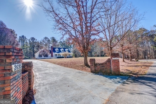 2695 Abbey Ridge Road