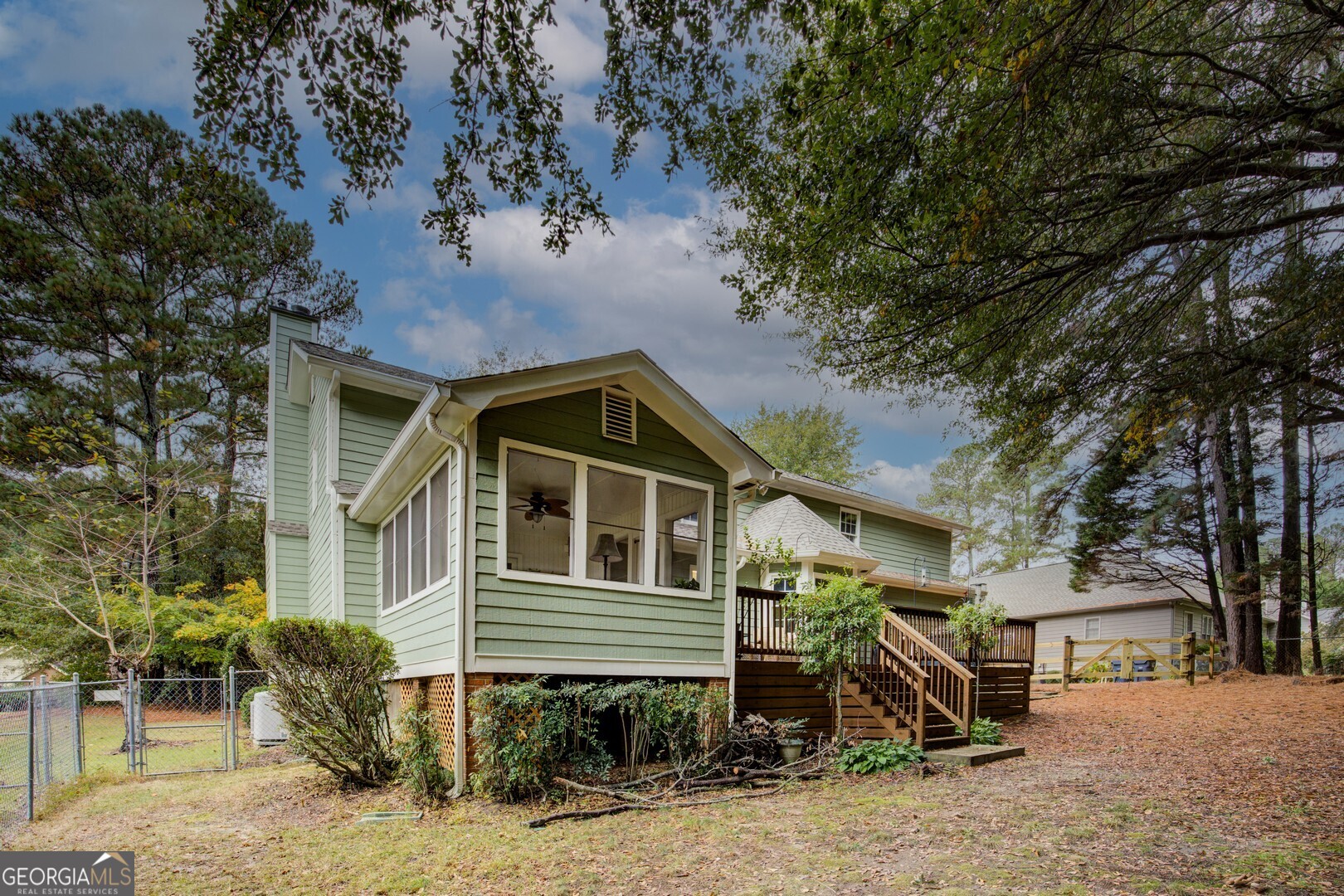 2348 Radbury Lane