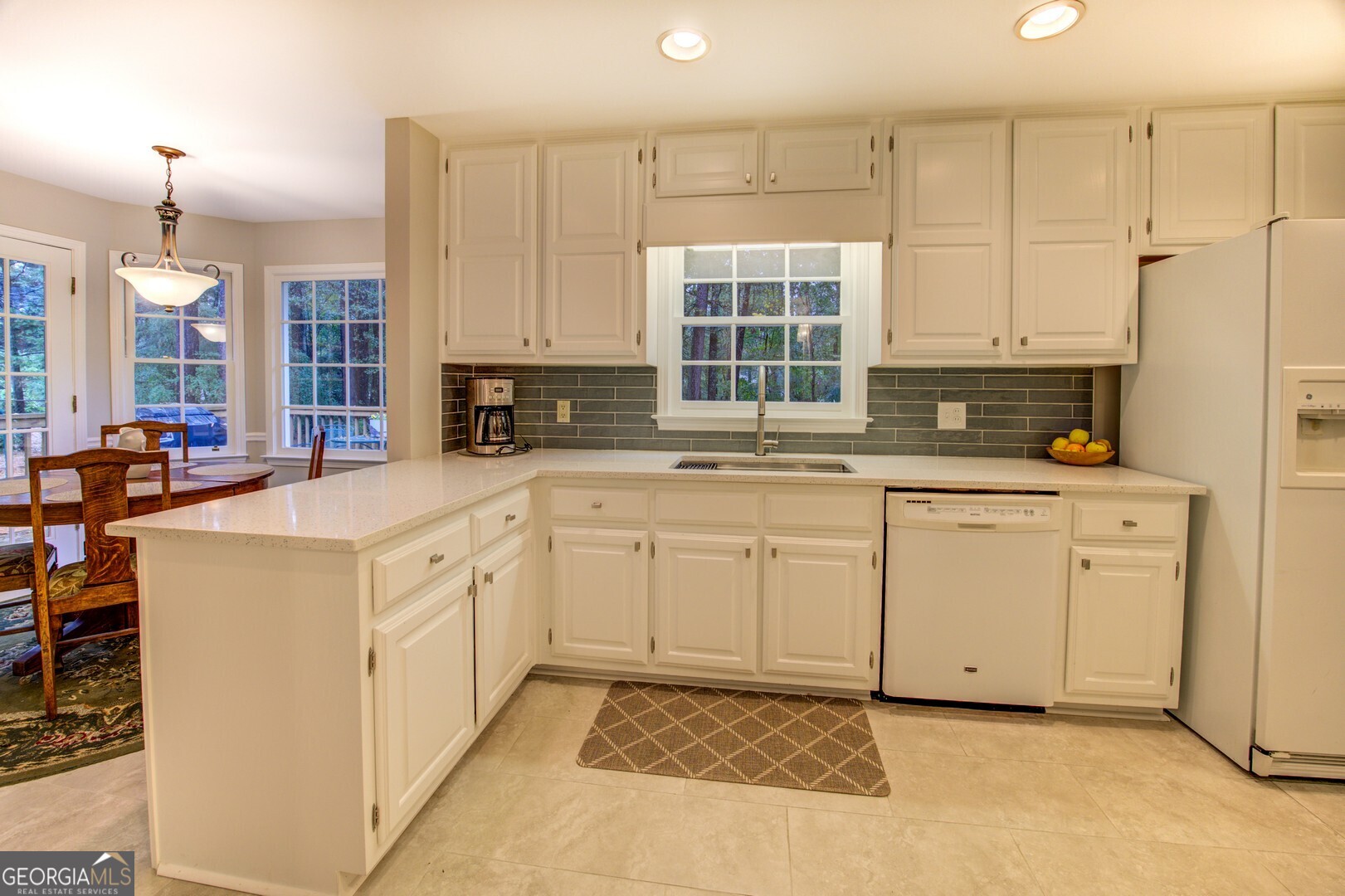 2348 Radbury Lane