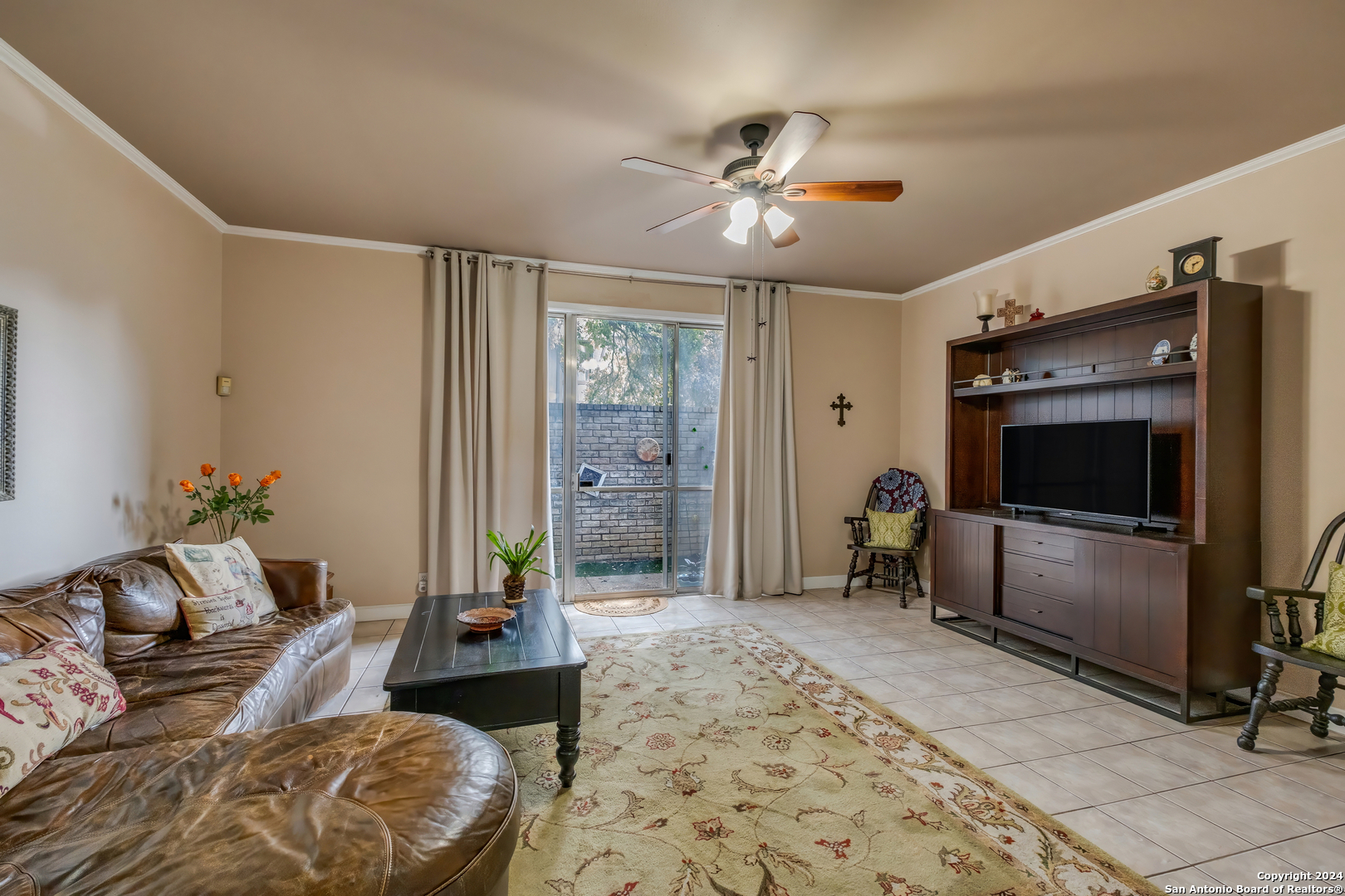 3678 HIDDEN DR Unit: 2402
