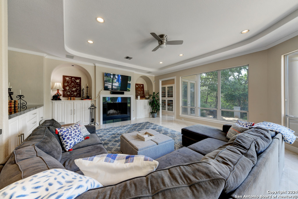 11 SANCTUARY DR