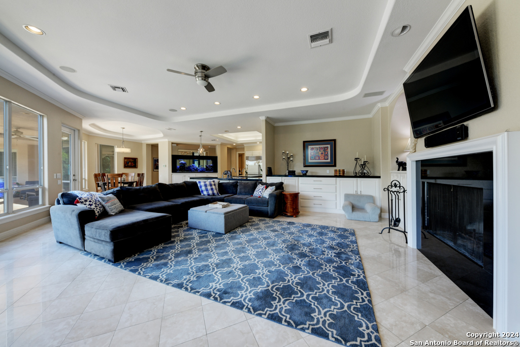11 SANCTUARY DR