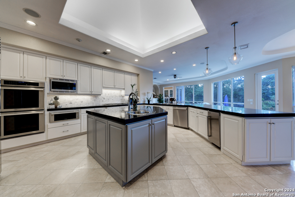 11 SANCTUARY DR