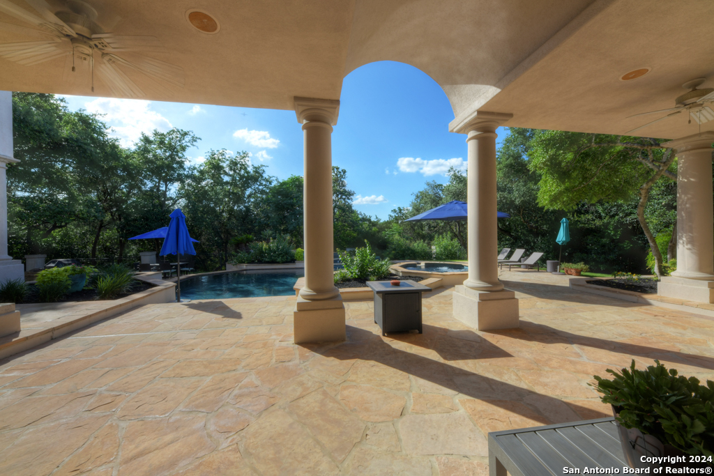 11 SANCTUARY DR