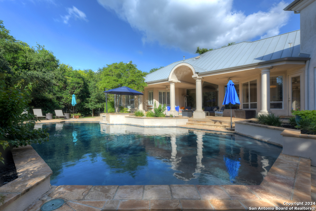 11 SANCTUARY DR