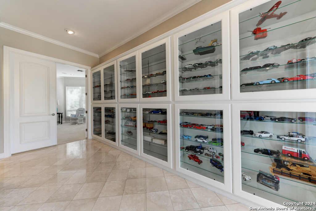 11 SANCTUARY DR