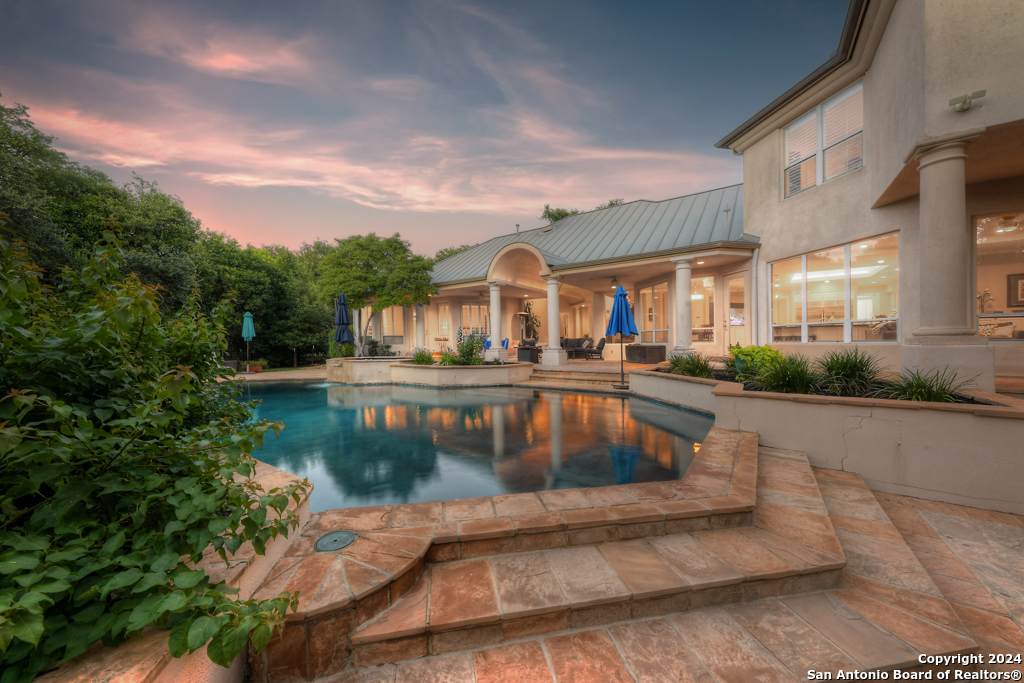 11 SANCTUARY DR