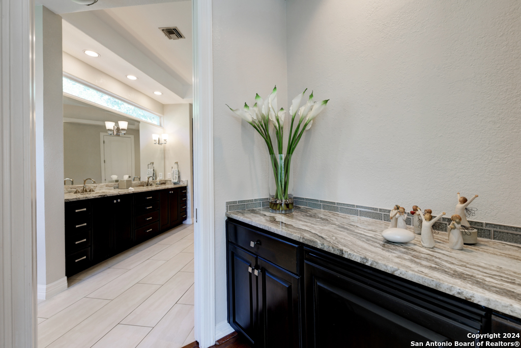 11 SANCTUARY DR
