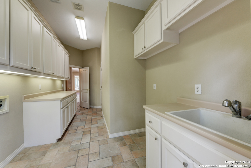 29 SANCTUARY DR