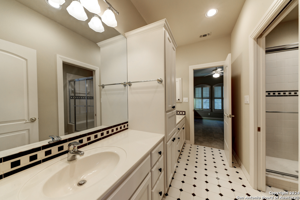 29 SANCTUARY DR