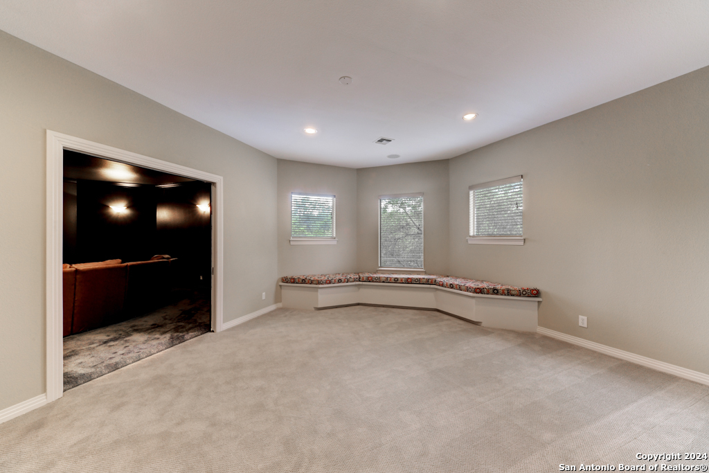 29 SANCTUARY DR