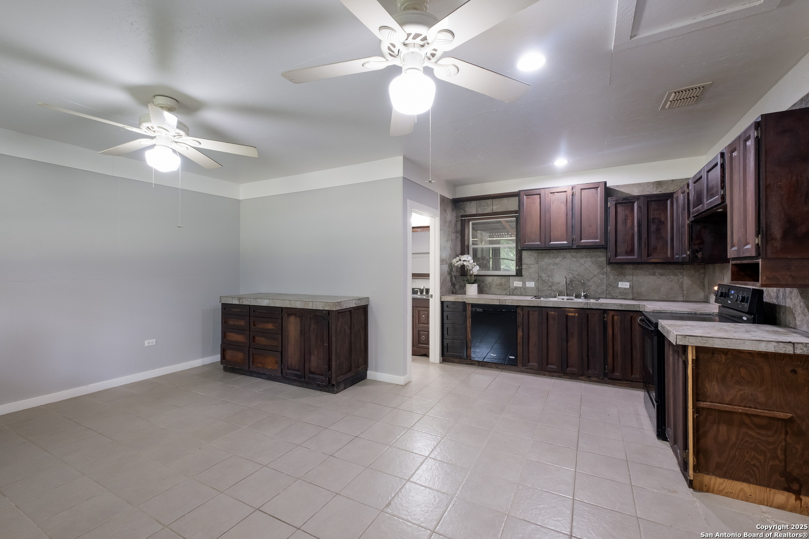 123 Serene Creek Ln