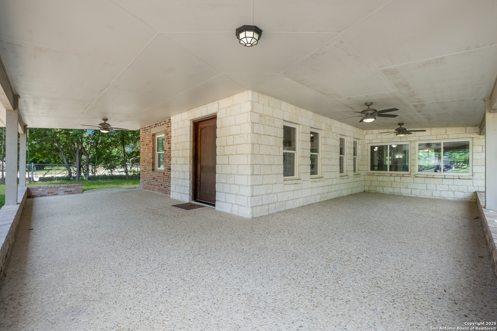 123 Serene Creek Ln
