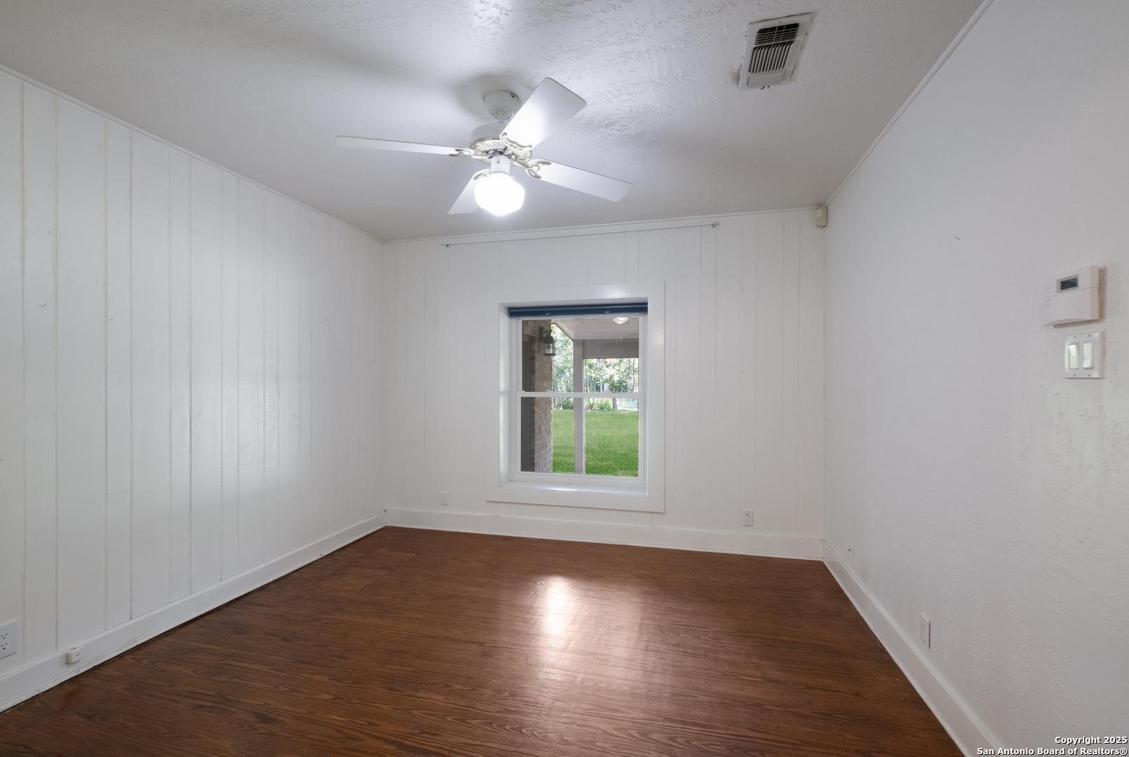 123 Serene Creek Ln