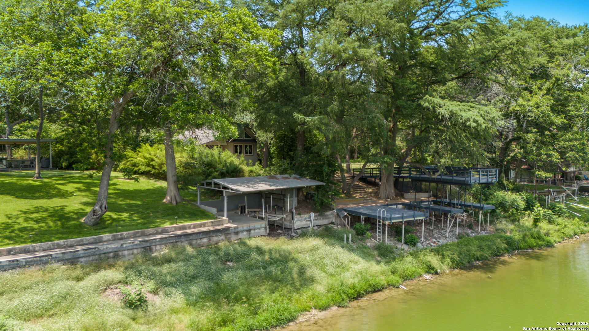 123 Serene Creek Ln
